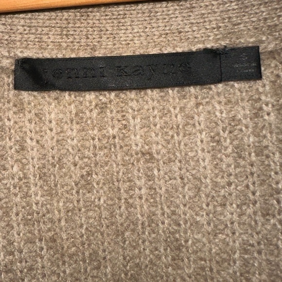 Jenni Kayne Cashmere Cocoon Cardigan in Undyed Stone - Picture 6 of 7